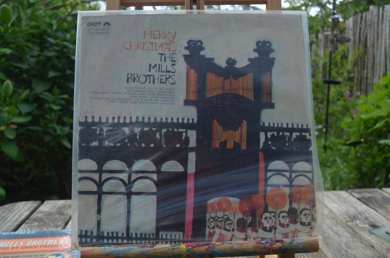 Heel veel LP's Mills Brothers (4)