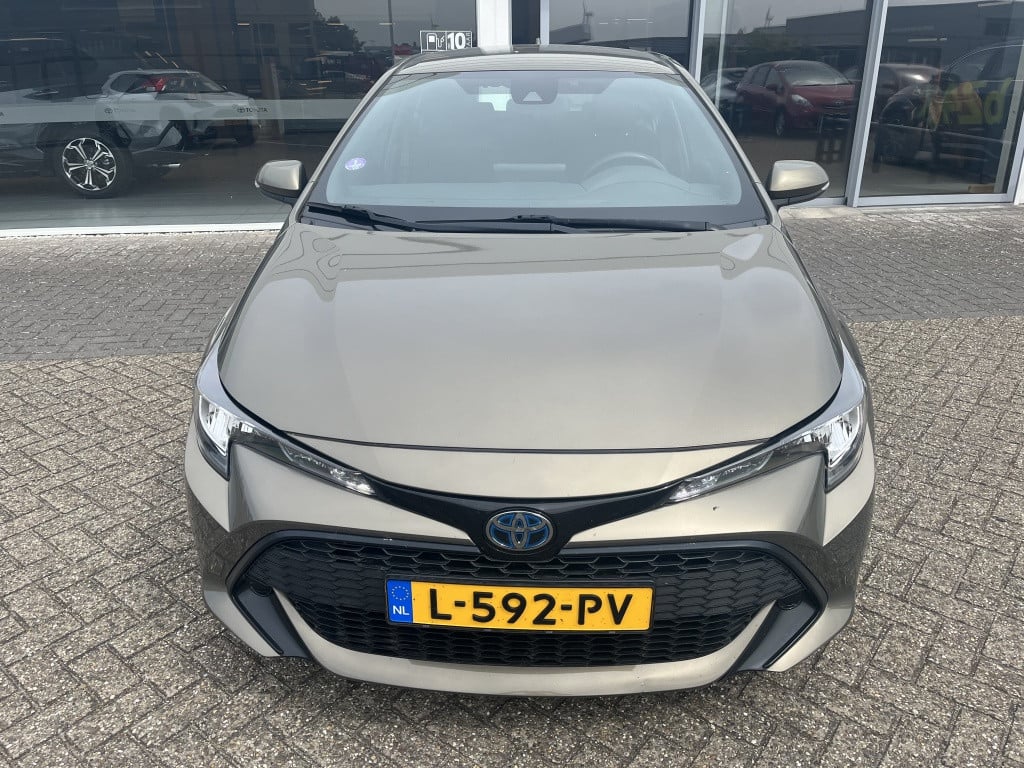 Toyota Corolla | nieuw binnen | 1.8 hybrid comfort | camera | trekhaak |