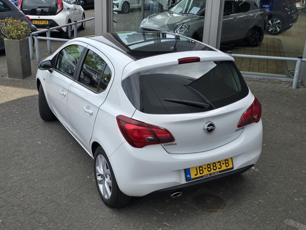 Opel Corsa 1.0 turbo color edition
