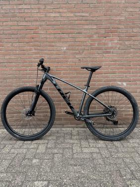 Trek X-Caliber8 ML Lithium grey/trek black 2021