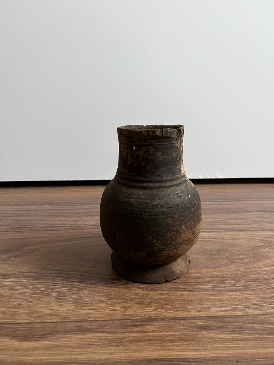 Nepalese pot nr. 10