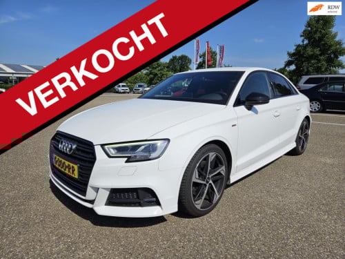 Audi A3 limousine 40 tfsi s-line