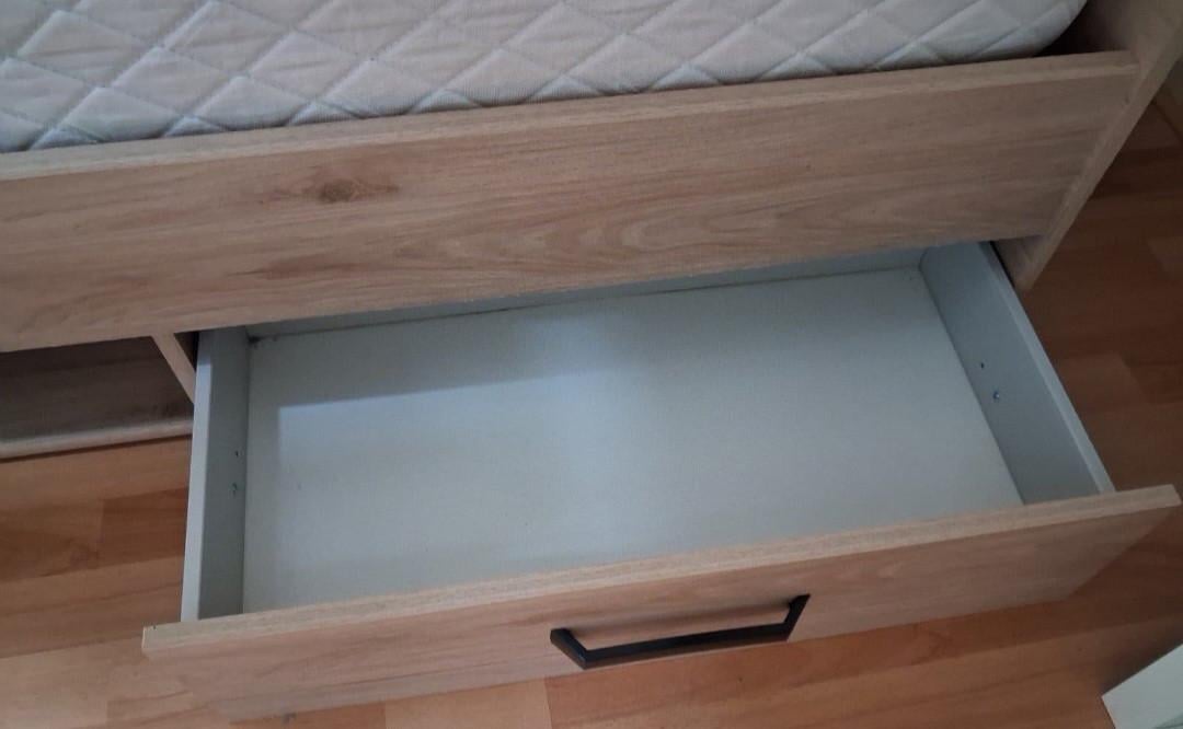 2 eenpersoonsbedden