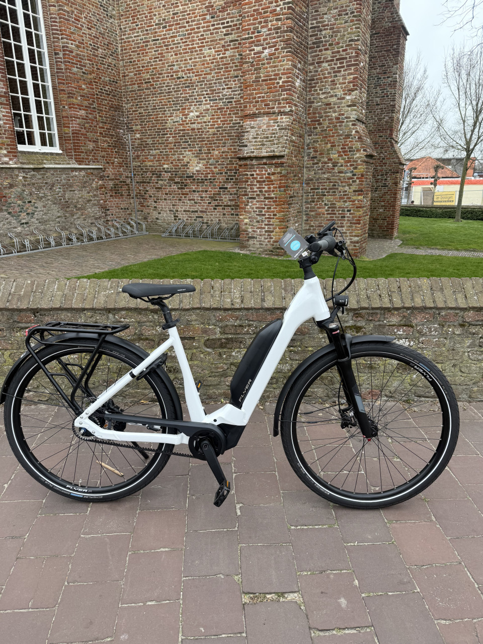 Aanbieding! FLYER UPSTREET Pearl white 723 Wh