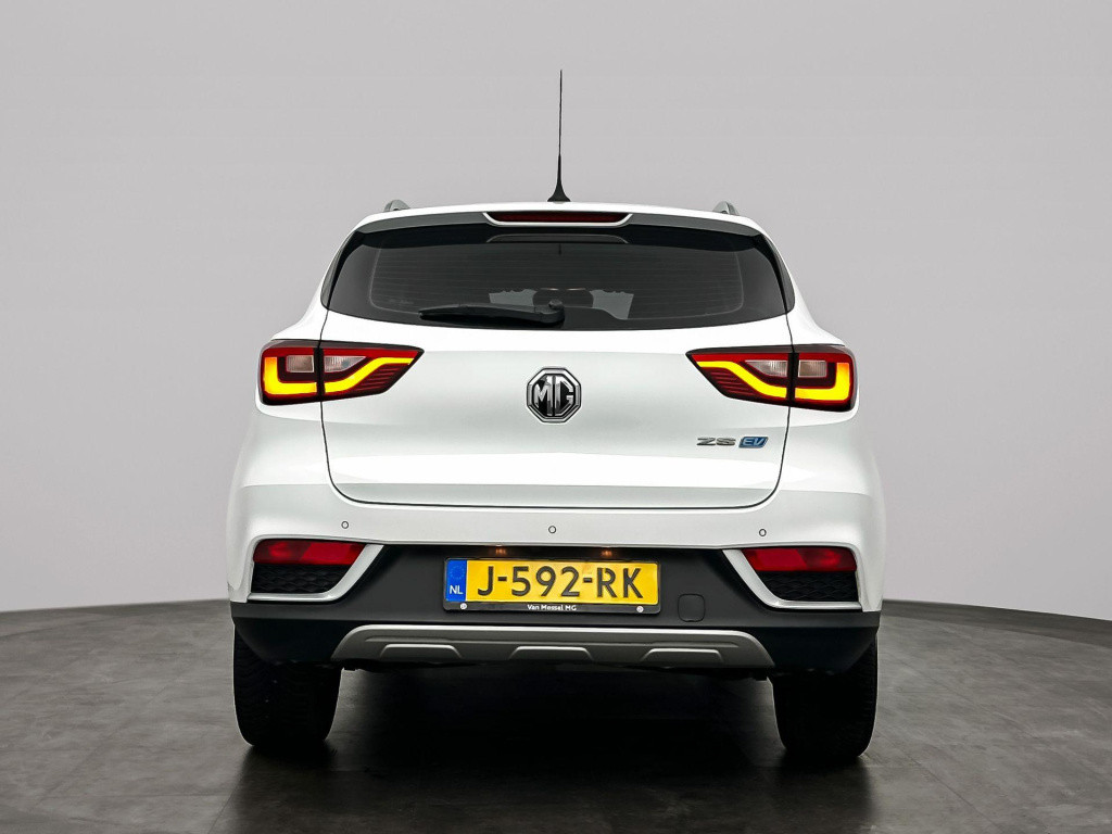 MG Zs-ev luxury 45 kwh | panoramadak | dealer onderhouden | leder | all sea