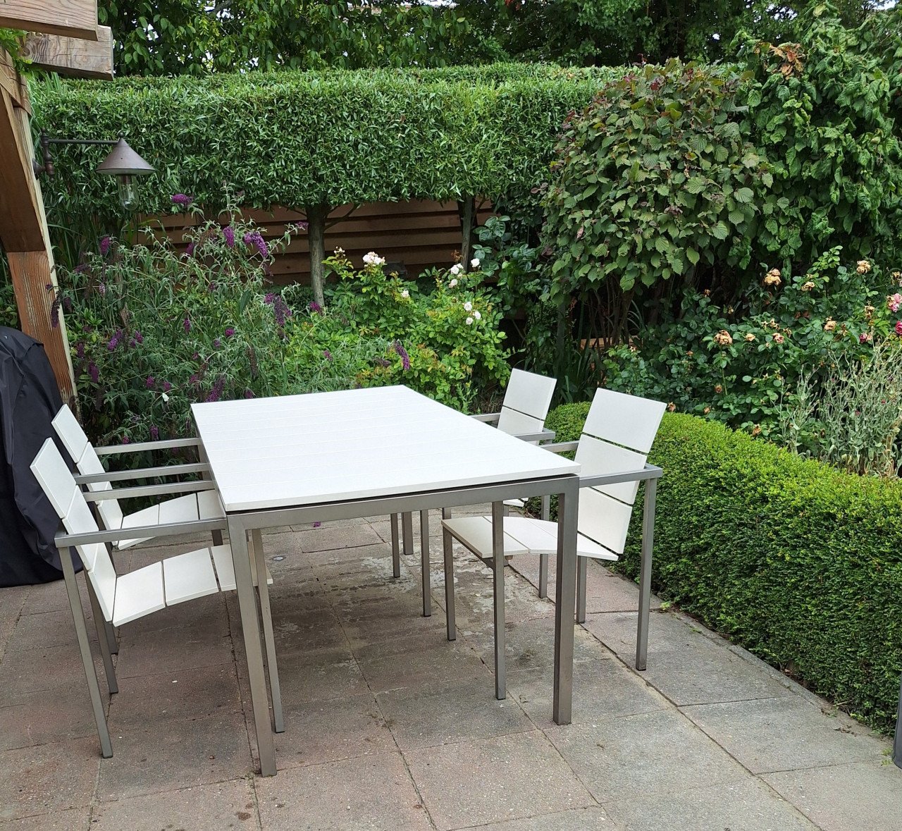 TOP DESIGN tuinset van Tribu