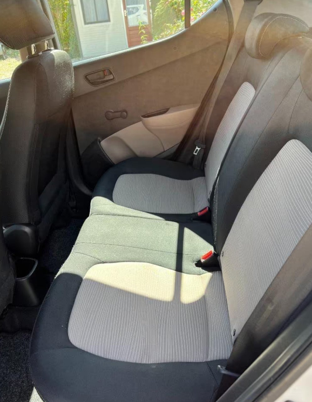 Hyundai i10 1.0i i-Motion – Airco | Zuinig | APK | Garantie | Carplay setje