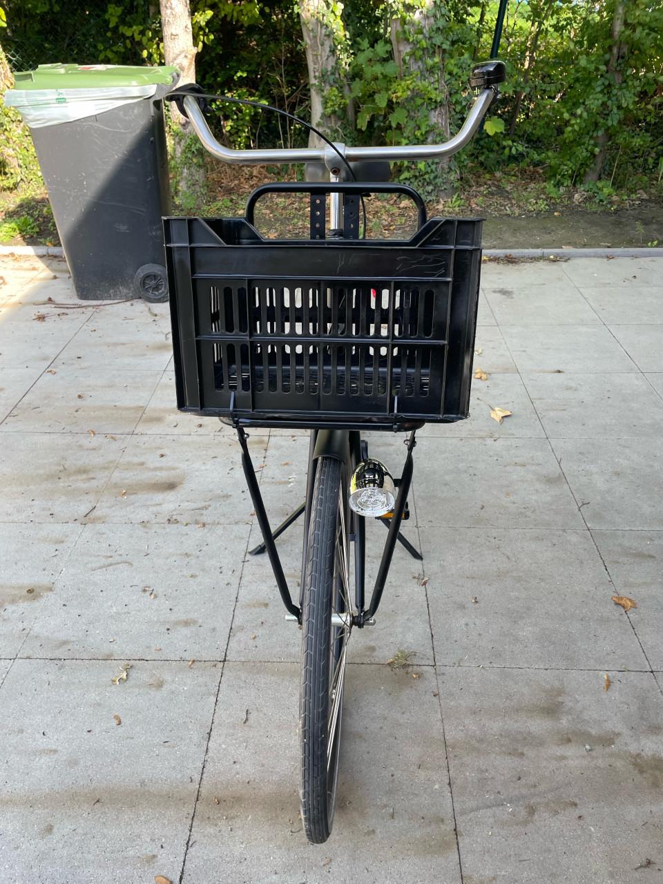Damesfiets/ transporter pick up.