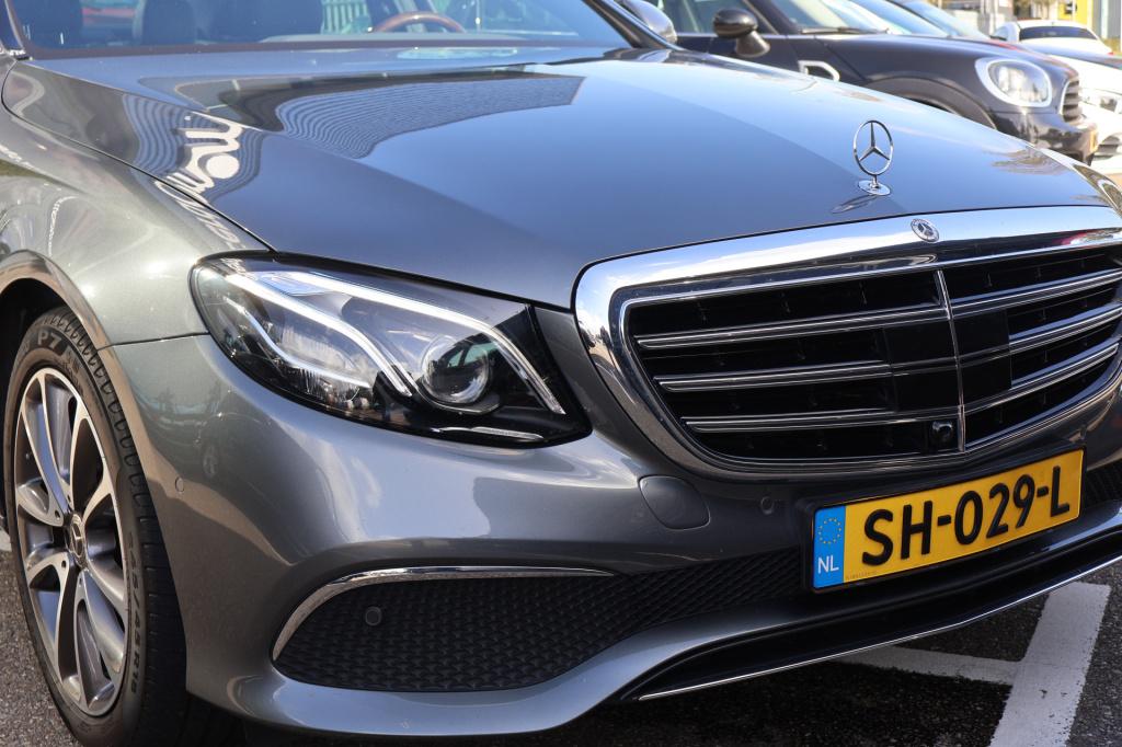 Mercedes-Benz E-Klasse 200 exclusive l airmatic luchtvering l panoramadak l
