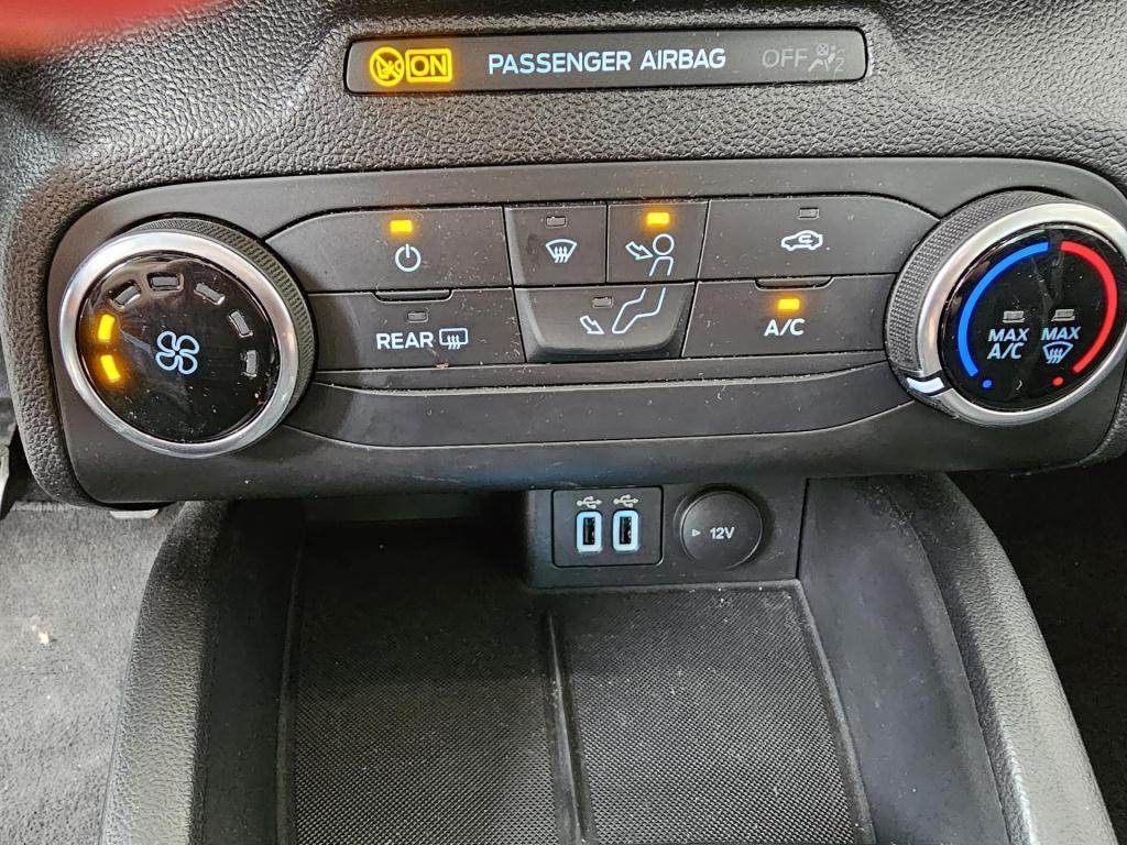 Ford Focus wagon 1.0 ecoboost hybrid trend edition business
