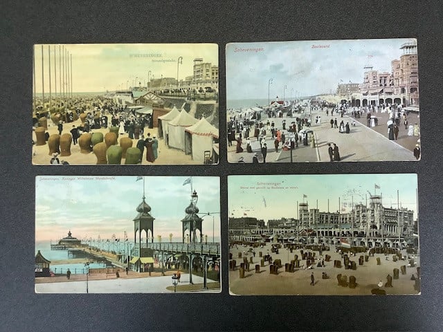 21 ansichtkaarten met thema Scheveningen.