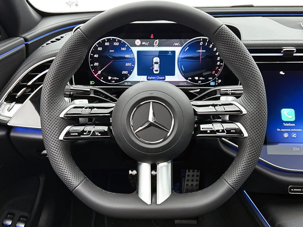 Mercedes-Benz E-Klasse 300 e sport edition | parkeerpakket met 360°-camera 