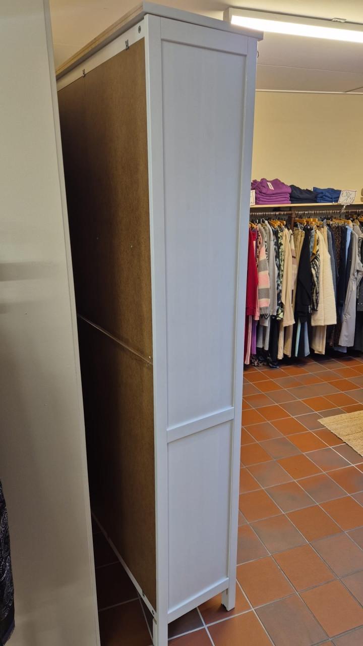 Houten kasten, 3 stuks