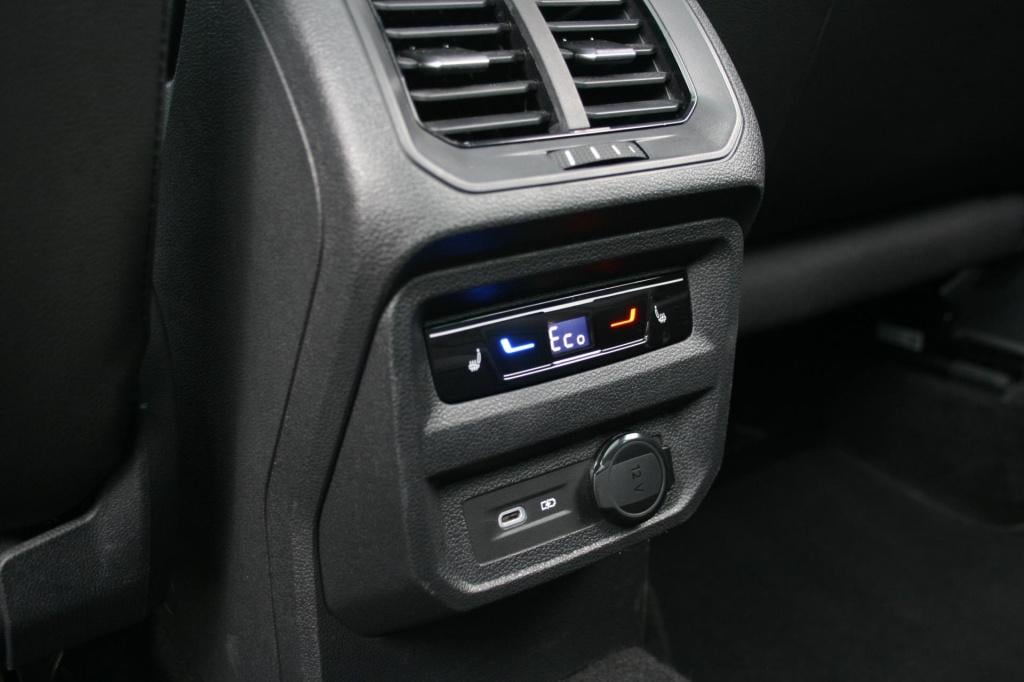 Volkswagen Tiguan 1.4 tsi ehybrid elegance