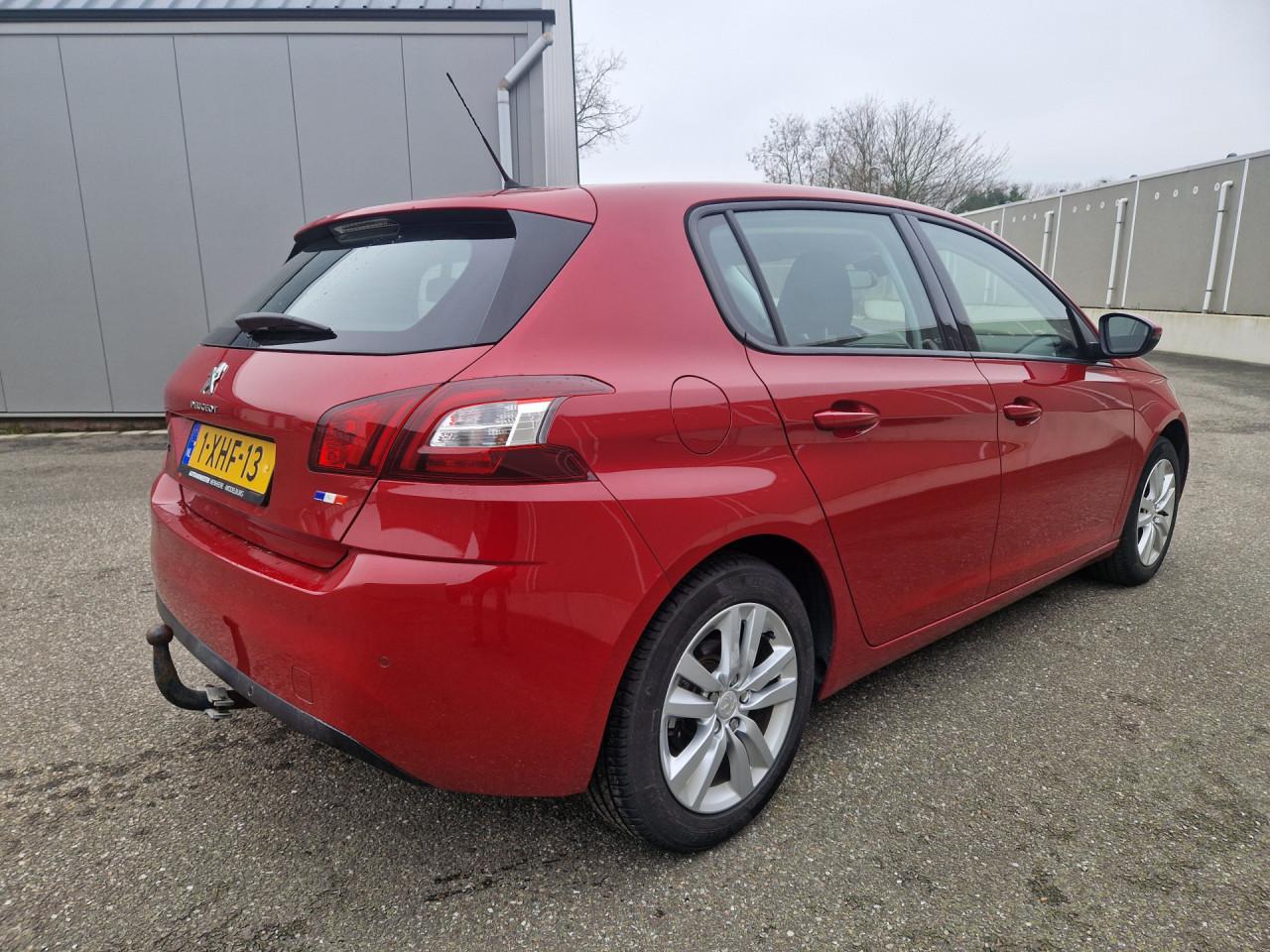 Peugeot 308 1.2 VTi Active