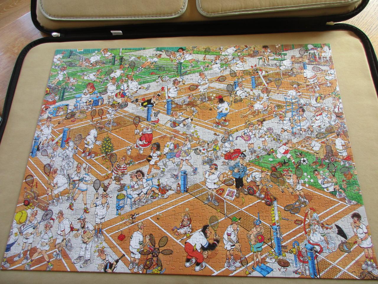 4 puzzels Jan van Haasteren 950 stukjes