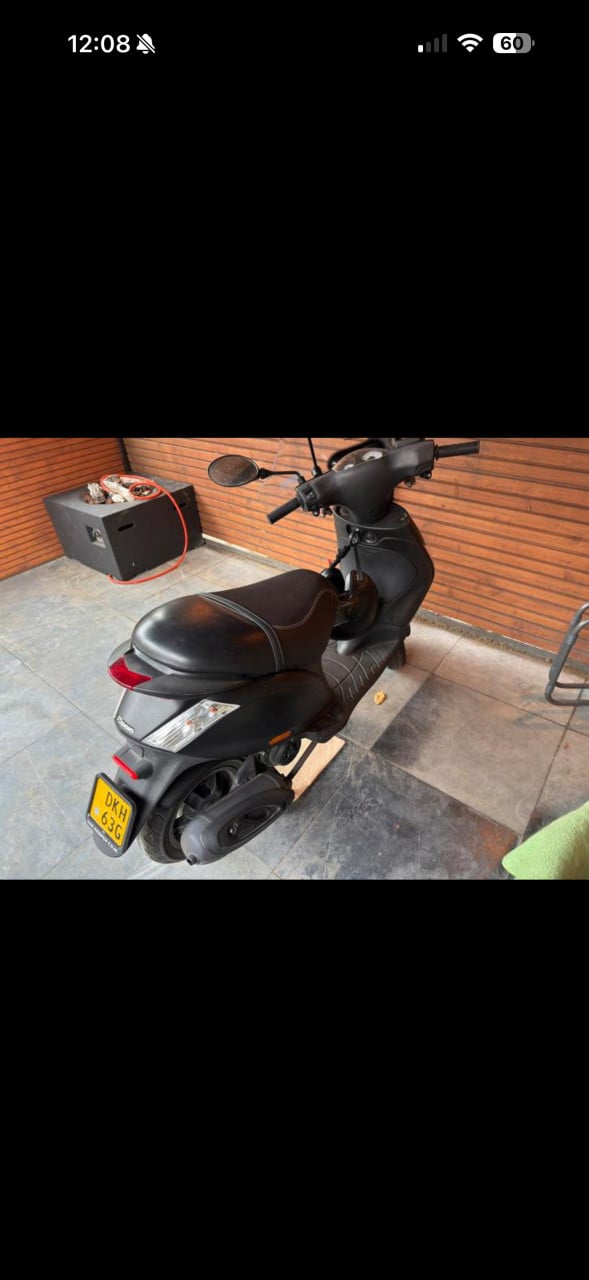 Piaggo zip 2017 te koop