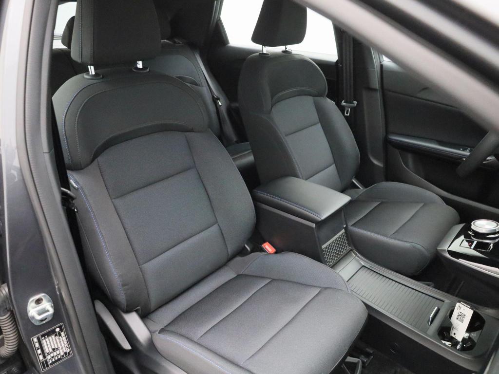 MG Mg4 51 kwh standard | automaat | climate control | apple carplay / andro