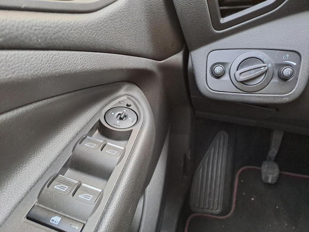 Ford Kuga 1.5 ecoboost st line | trekhaak | apple carplay & android auto | 