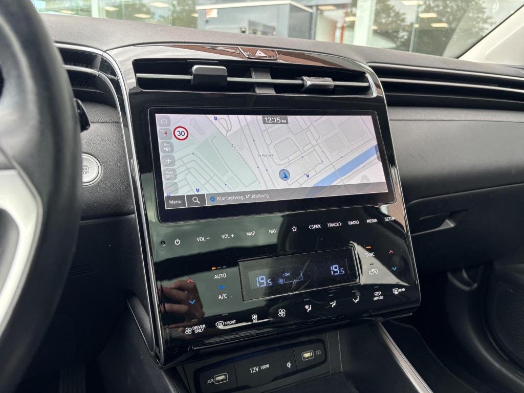 Hyundai Tucson 1.6 t-gdi phev premium sky 4wd
