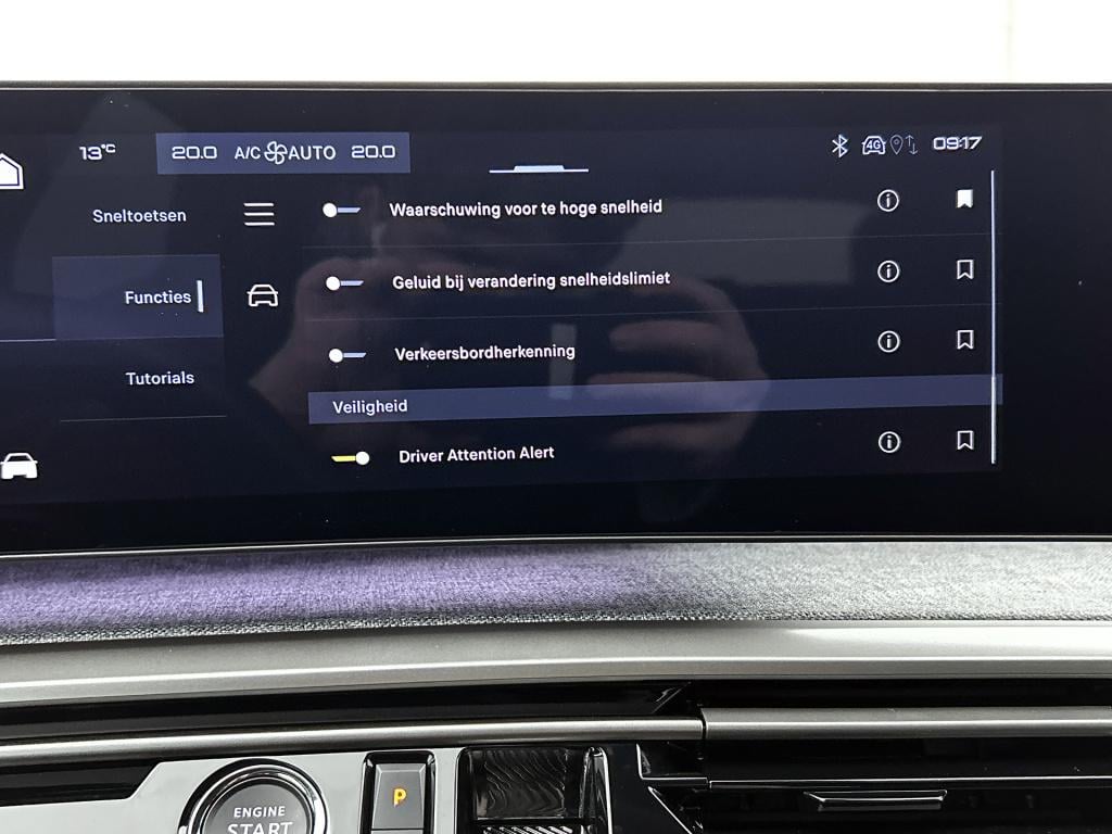 Peugeot 3008 hybrid 145 pk automaat gt | elektrische achterklep | alcantara