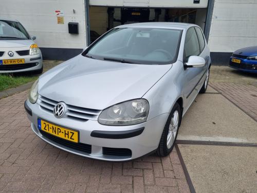 Volkswagen Golf 1.4 Trendline | Airco | Cruise control!
