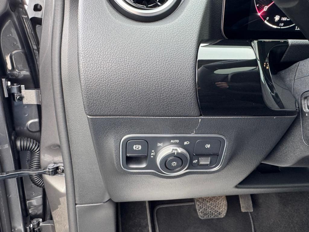 Mercedes-Benz Gla-klasse 250 e progressive line advanced automaat ,elektris