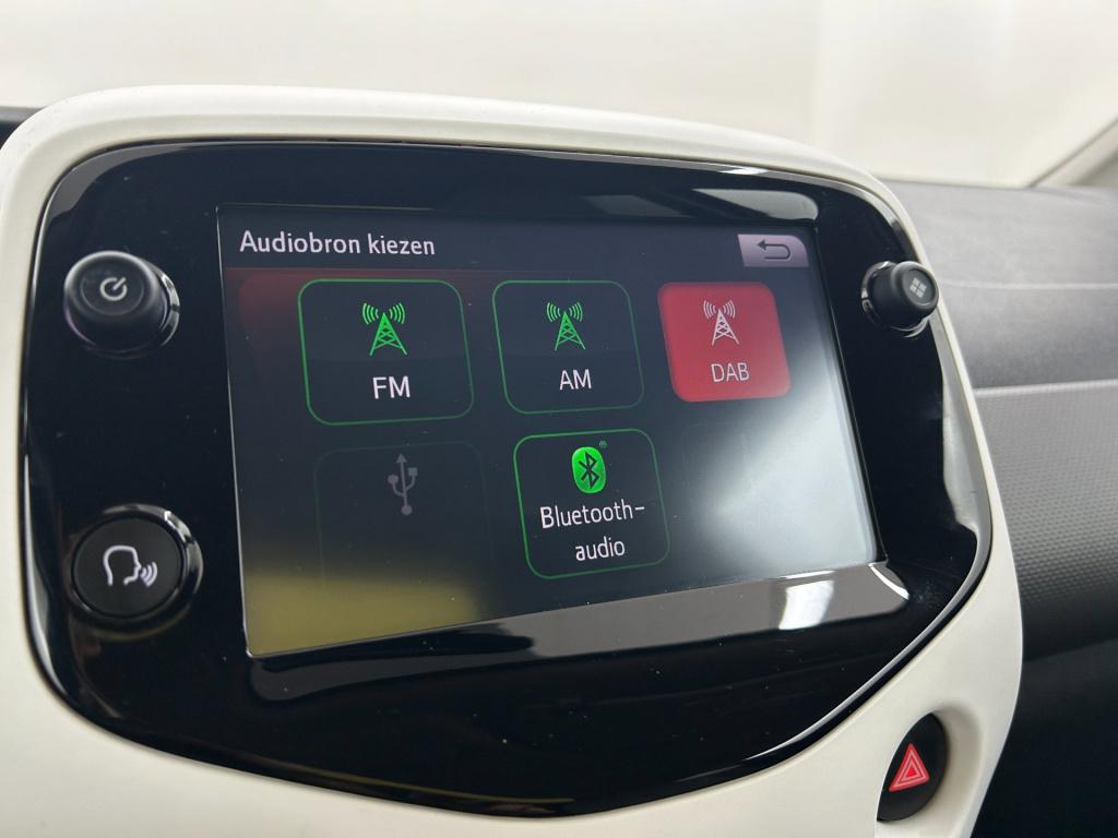 Citroen C1 occasion 1.0 vti shine | grijs | tweedehands citroen c1 | airco 