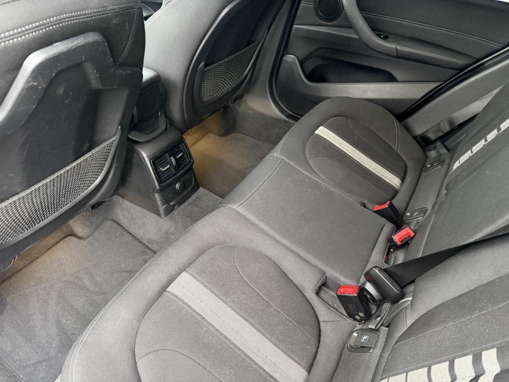 BMW X1 sdrive18i automaat executive sportline