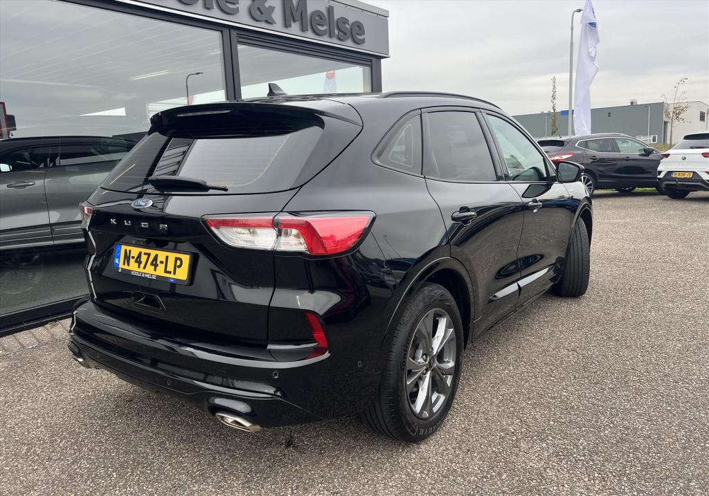 Ford Kuga 1.5 ecoboost 150pk st-line winterpack , carplay