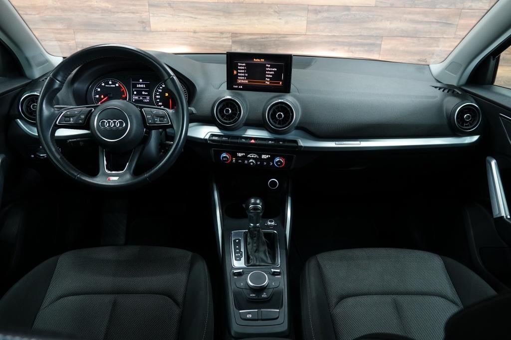 Audi Q2 1.0 tfsi sport | pdc | 19" | driveselect |