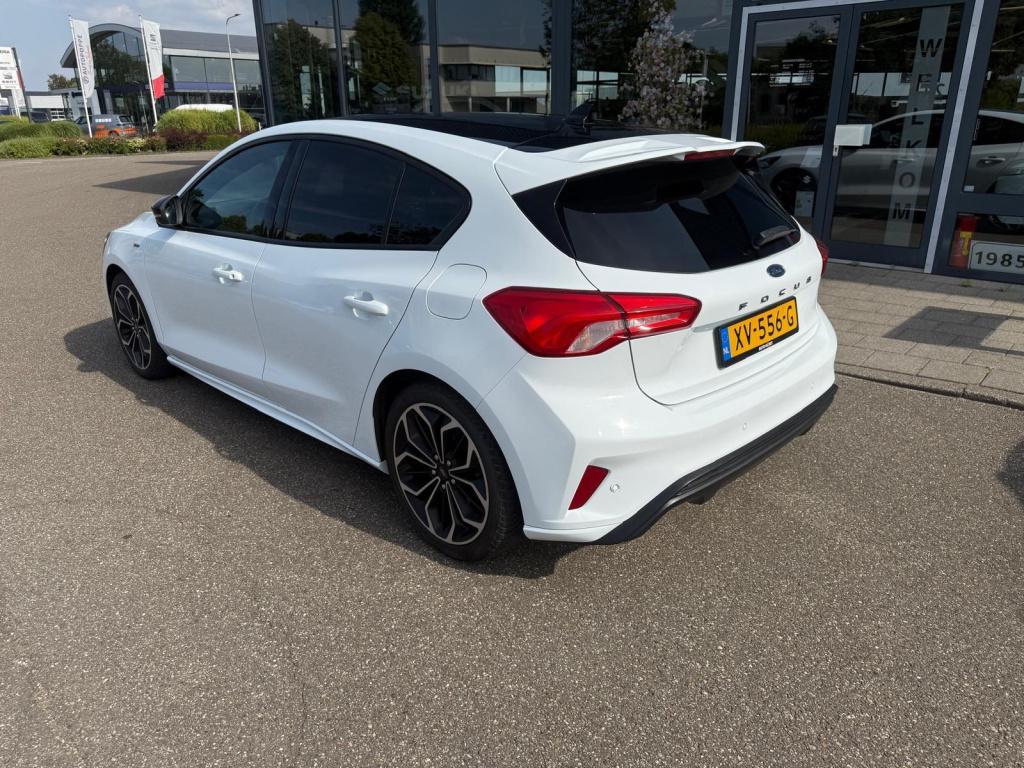 Ford Focus 1.0 ecoboost st line business