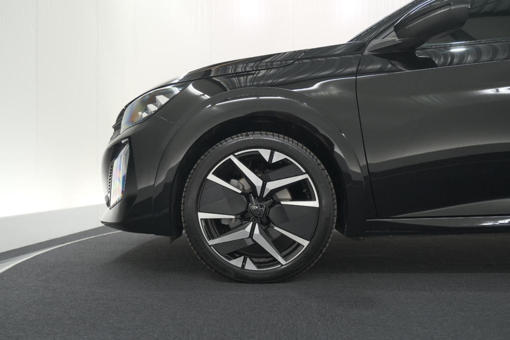 Peugeot 208 1.2 hybrid 145 e-dcs6 gt | alcantara pakket | camera | apple ca