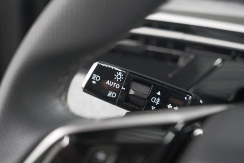 Peugeot 5008 1.2 hybrid 145 allure 7p | adaptieve cruise control | camera |