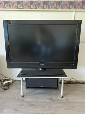 Philips TV 42PFL3312/10 zwart