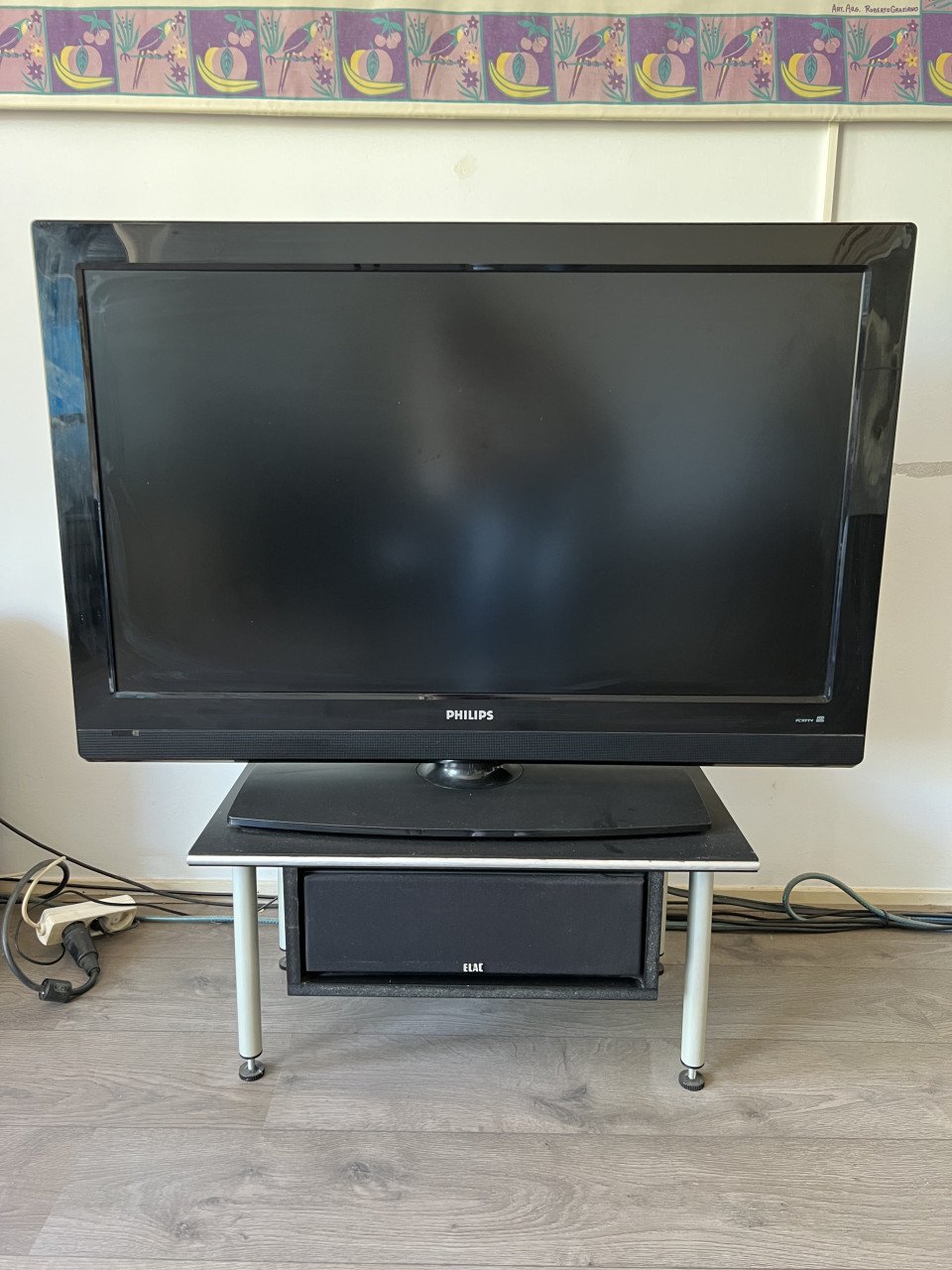 Philips TV 42PFL3312/10 zwart