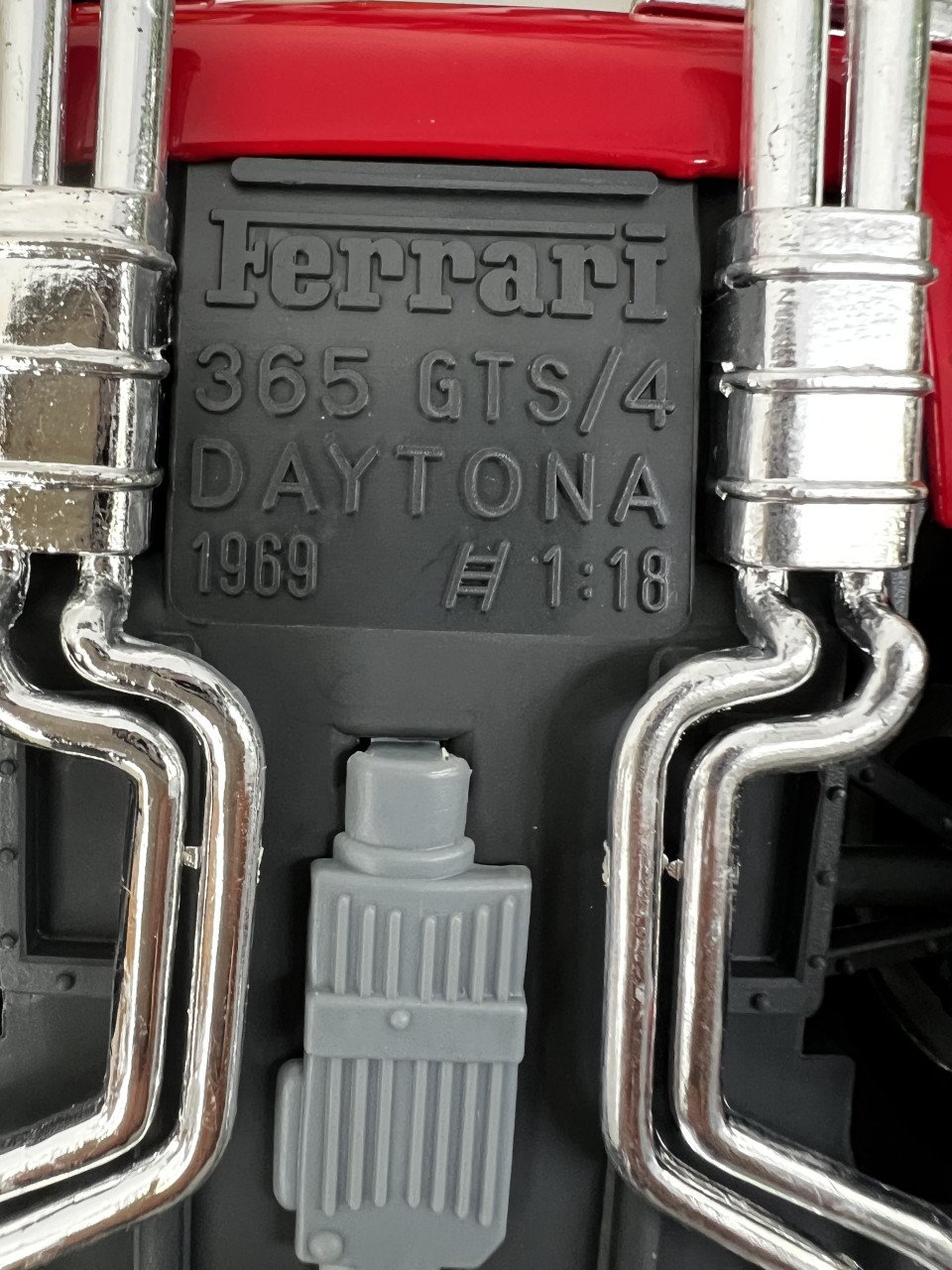 Huidige techno ferrari 365 GTS Daytona