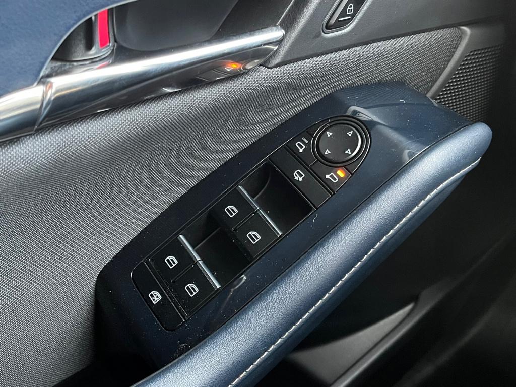 Mazda Cx-30 2.0 e-skyactiv-x m hybrid comfort|trekhaak|rijklaar