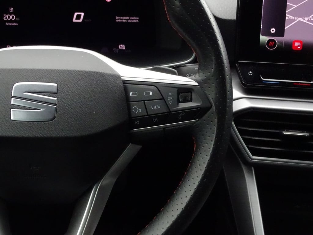 Seat Leon 1.0 etsi fr business intense automaat | virtual cockpit | 18" | c