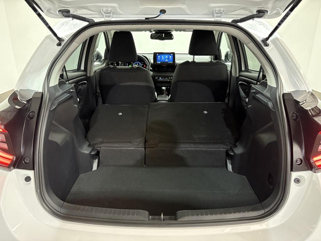 Toyota Yaris 1.5 hyb. 115 first edition | pdc |
