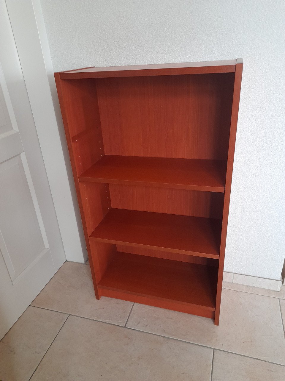 Boekenkastje 60 x 28 x 106H