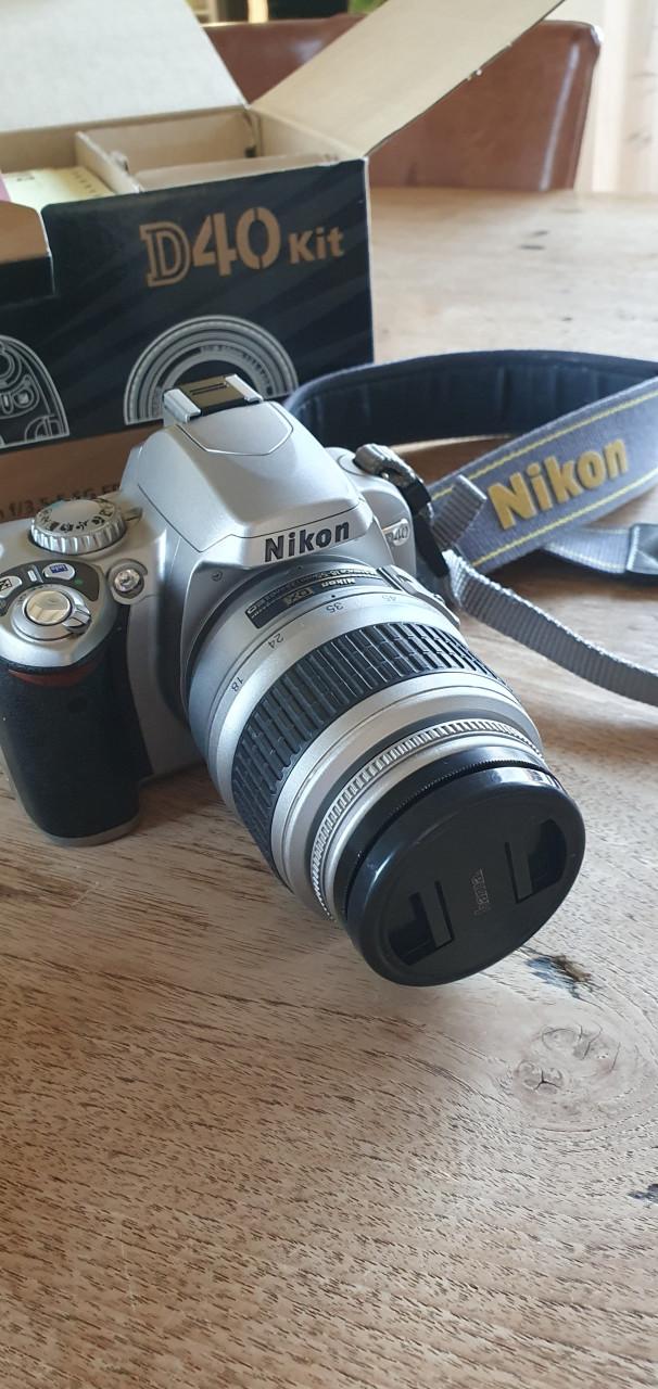 Nikon D 40