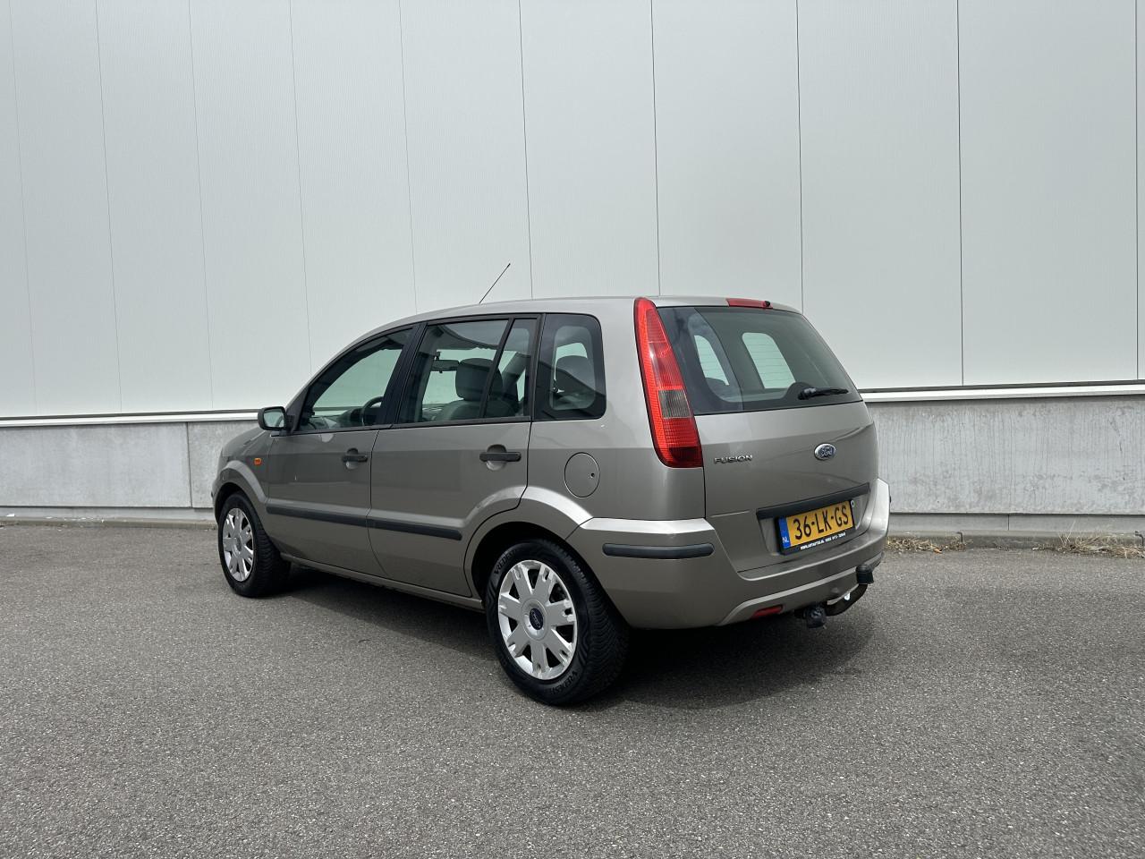 Ford Fusion, 1.4-16V Luxury - Airco / Trekhaak / NAP / APK t/m 04-2027