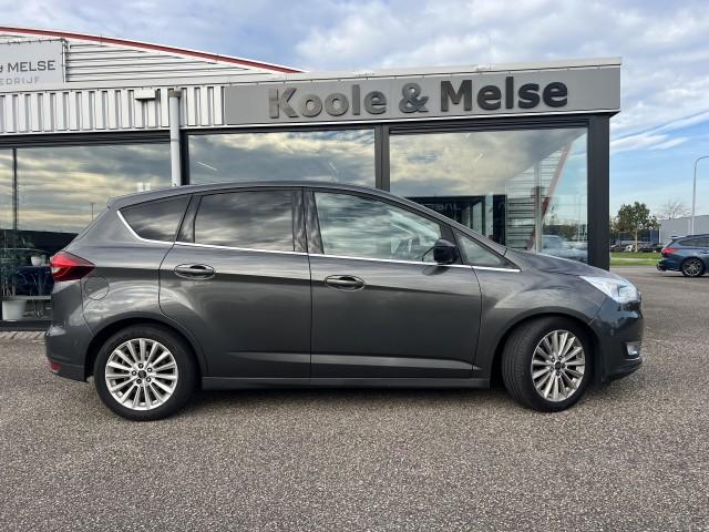 Ford C-max 1.0 ecoboost 125pk titanium , trekhaak , voorruitverwarming