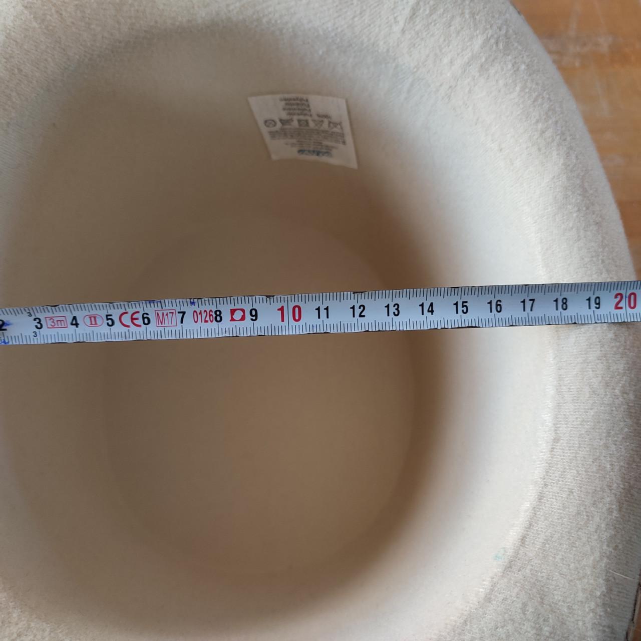 Hoge Hoed in nieuwstaat.