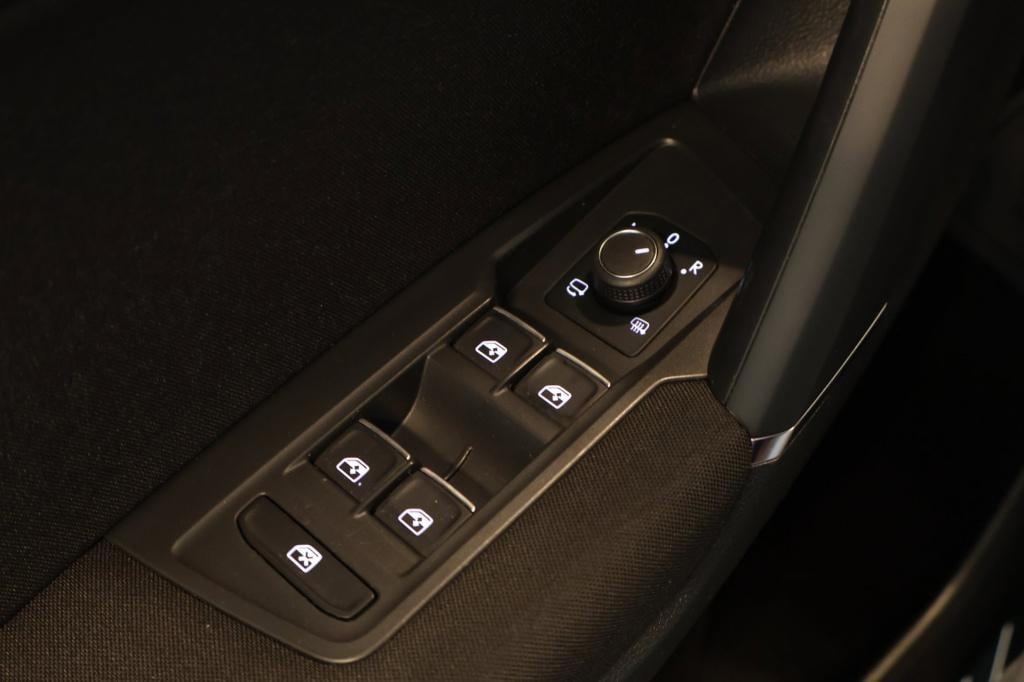 Volkswagen Tiguan Allspace 1.5 tsi comfortline business 7p nl auto, trekhaa