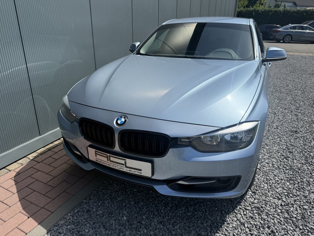 BMW 3-serie 320i 184pk executive sportline sedan
