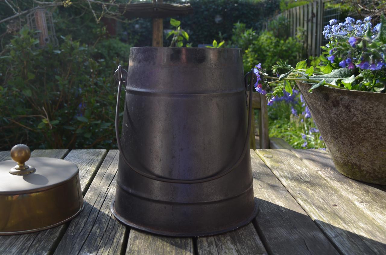 Antieke doofpot half koper half ijzer.