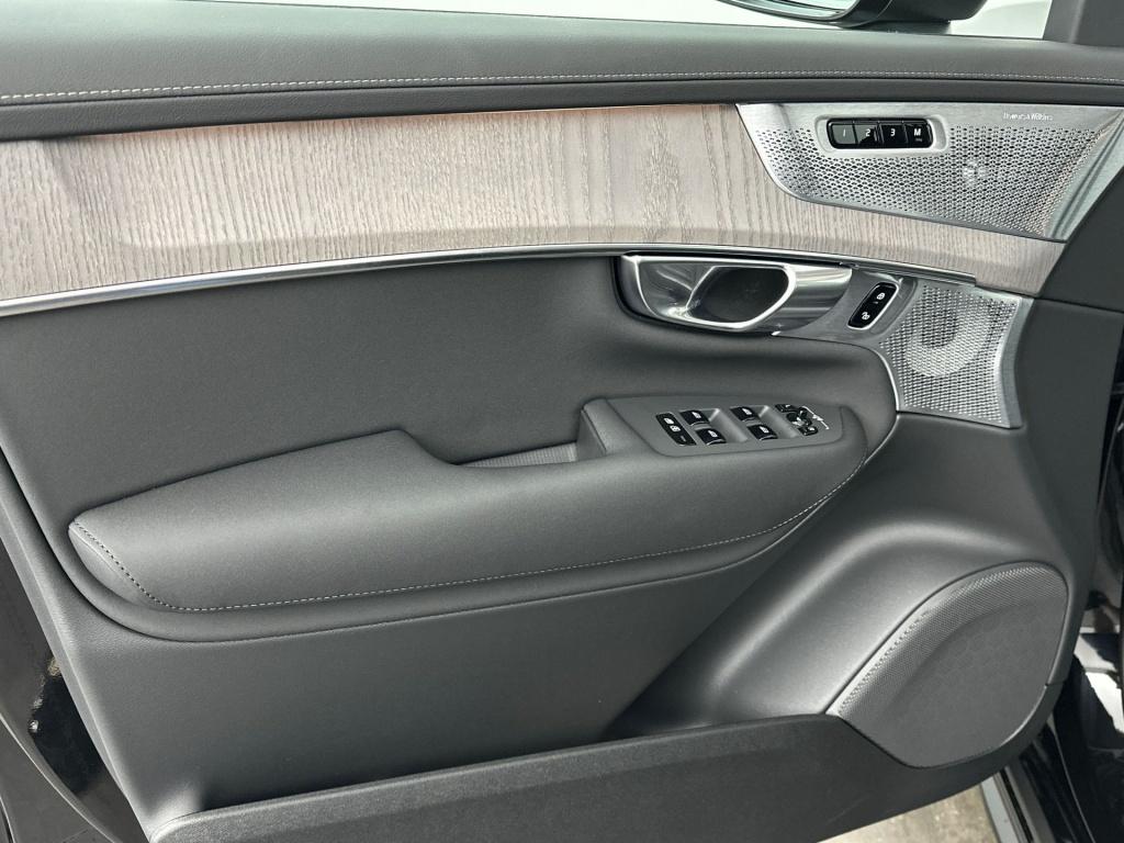 Volvo XC90 t8 awd gt ultra dark executive edition