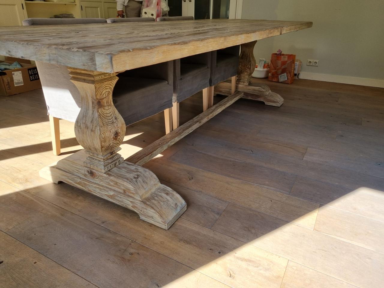 Klooster tafel massief grenen